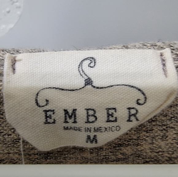 Rose gold long sleeve - Picture 4 of 4